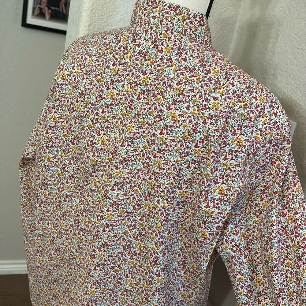 J.Crew flex wash slim floral long sleeve button-down shirt Size L